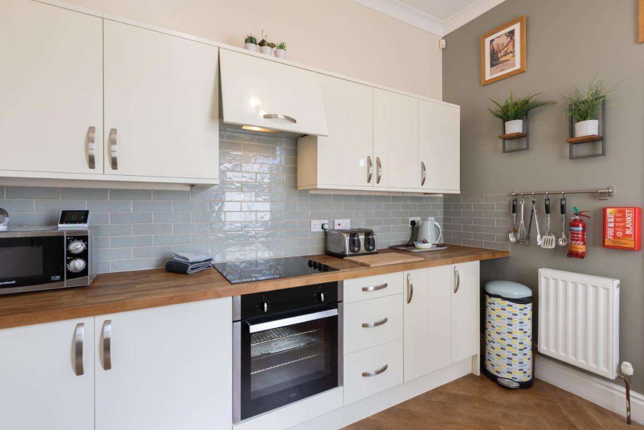 Bootham Apartment 32 - Free Parking - Five Minute Walk To York Minster ภายนอก รูปภาพ